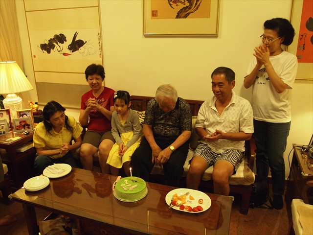 [Image: PC103778.JPG]