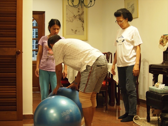 [Image: PC103795.JPG]
