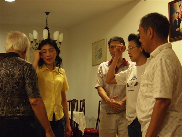 [Image: PC103800.JPG]