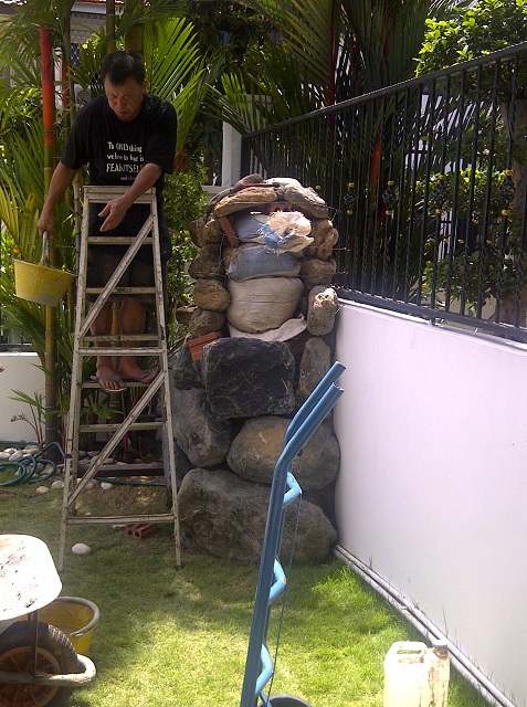 [Image: grotto2.jpg]