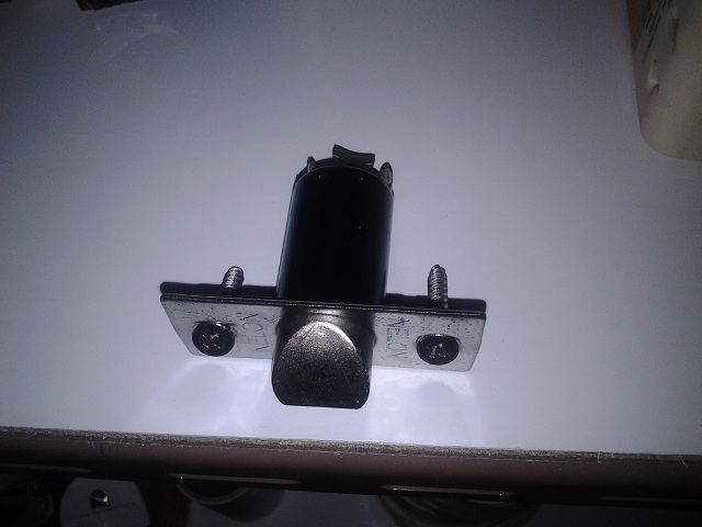 [Image: toiletlock1.jpg]